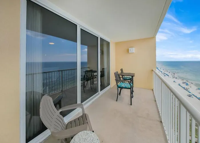 Beachfront Condo #1413 Majestic Beach Resort